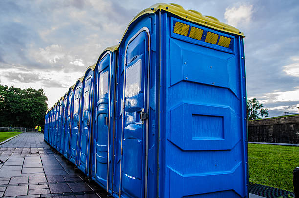 Best Luxury portable toilet rental  in De Pue, IL